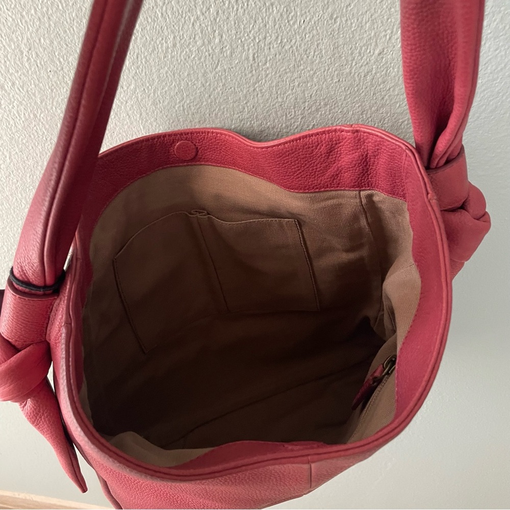 Frye | Cupid Red Leather Nora Knotted Hobo Bag - Picture 8 of 12